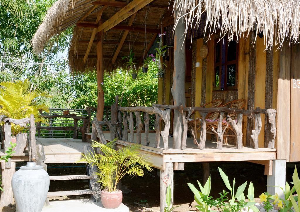 Fish Island Bungalows Kampot Eksteriør billede